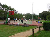 São Paulo da garoa - Parque do Ibirapuera - Quadras de esporte